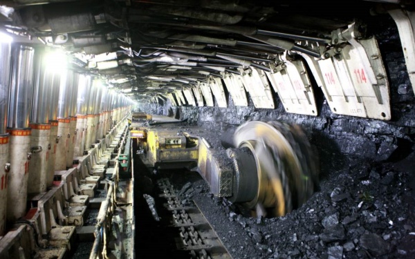 Application of explosion-proof dust collector in coal mine environment