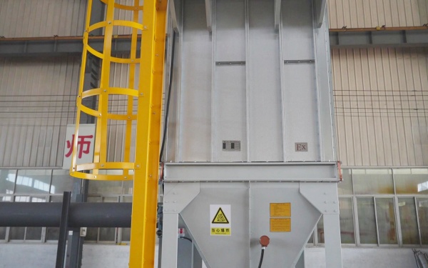 Inside the explosion-proof dust collector: analysis of filter materials with different pore sizes
