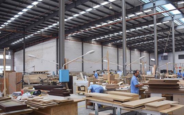 Explosion-proof dust collectors are made of corrosion-resistant, wear-resistant, and high-temperature-resistant materials.