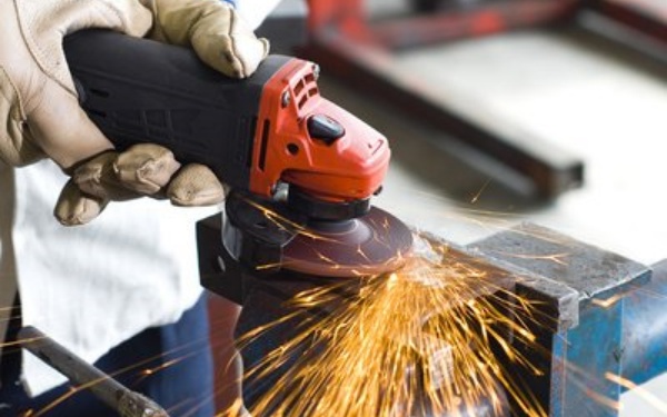 Risk assessment before designing the safety plan of explosion-proof dust collector